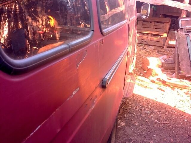 Червоний ГАЗ Газель, об'ємом двигуна 2.3 л та пробігом 380 тис. км за 1000 $, фото 4 на Automoto.ua