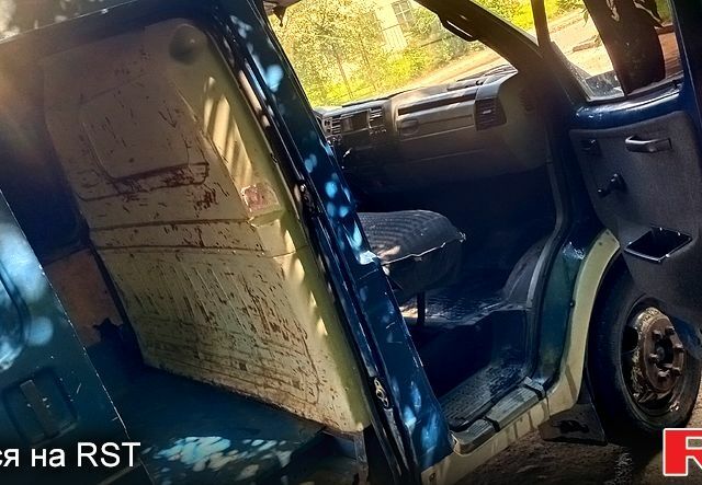ГАЗ Газель, об'ємом двигуна 2.3 л та пробігом 184 тис. км за 1200 $, фото 5 на Automoto.ua