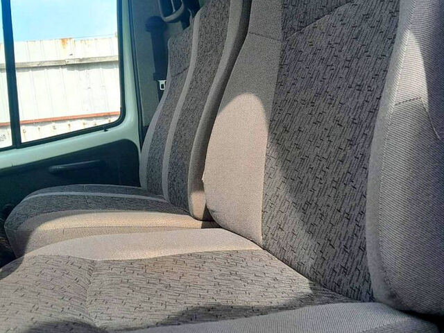 ГАЗ Газель, об'ємом двигуна 2.5 л та пробігом 206 тис. км за 2000 $, фото 2 на Automoto.ua