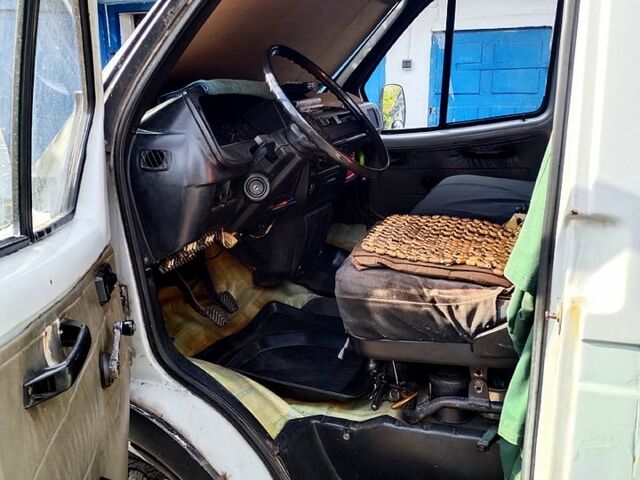 ГАЗ Газель, объемом двигателя 2.4 л и пробегом 200 тыс. км за 2500 $, фото 3 на Automoto.ua