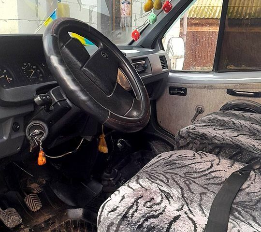 ГАЗ Газель, объемом двигателя 2.5 л и пробегом 300 тыс. км за 1700 $, фото 2 на Automoto.ua