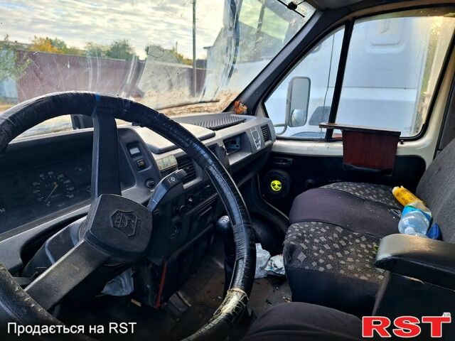 ГАЗ Газель, объемом двигателя 2.4 л и пробегом 186 тыс. км за 900 $, фото 3 на Automoto.ua