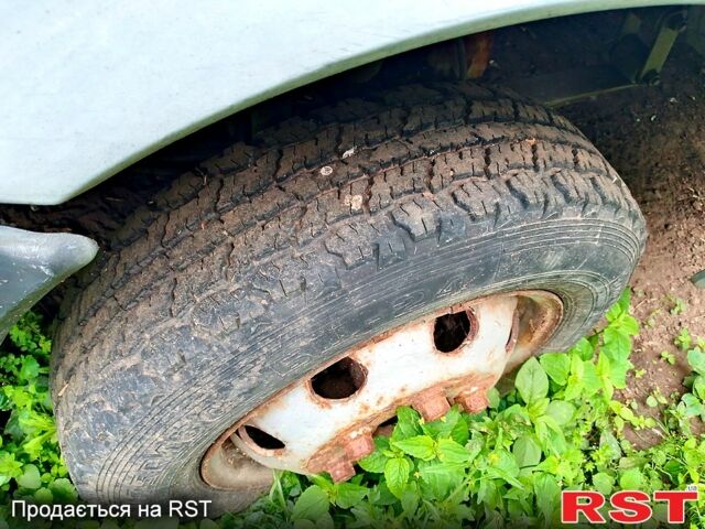 ГАЗ Газель, объемом двигателя 3 л и пробегом 373 тыс. км за 999 $, фото 3 на Automoto.ua