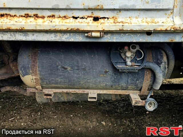 ГАЗ Газель 2001 у Івано-Франківську на Automoto.ua ГАЗ Газель, об'ємом двигуна 2.4 л та пробігом 150 тис. км за 800 $, фото 11 на Automoto.ua