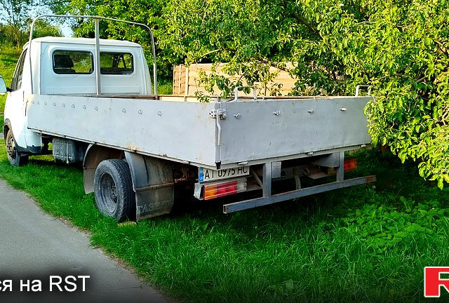 ГАЗ Газель, объемом двигателя 2 л и пробегом 150 тыс. км за 1250 $, фото 1 на Automoto.ua