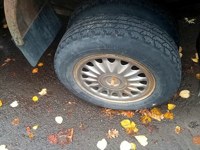 ГАЗ Газель, об'ємом двигуна 2.4 л та пробігом 0 тис. км за 2000 $, фото 1 на Automoto.ua