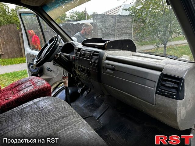 ГАЗ Газель, об'ємом двигуна 2.3 л та пробігом 250 тис. км за 2300 $, фото 2 на Automoto.ua