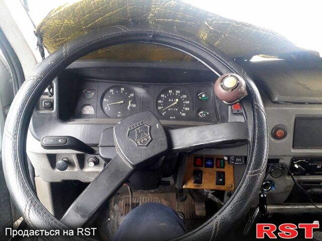 ГАЗ Газель, объемом двигателя 2.3 л и пробегом 556 тыс. км за 1005 $, фото 6 на Automoto.ua