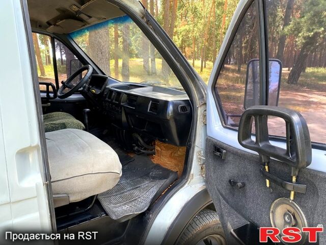 Серый ГАЗ Газель, объемом двигателя 2.4 л и пробегом 245 тыс. км за 1800 $, фото 6 на Automoto.ua