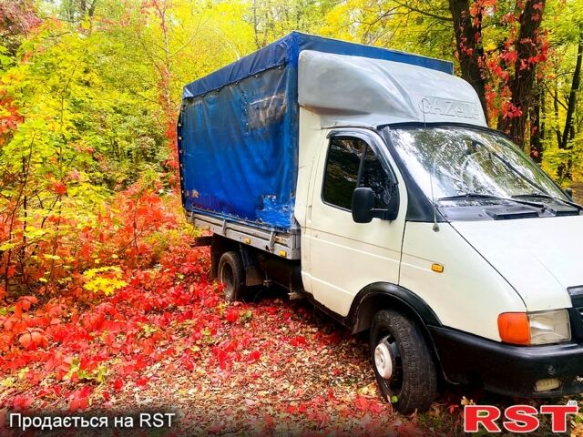 Серый ГАЗ Газель, объемом двигателя 2.4 л и пробегом 270 тыс. км за 1700 $, фото 1 на Automoto.ua