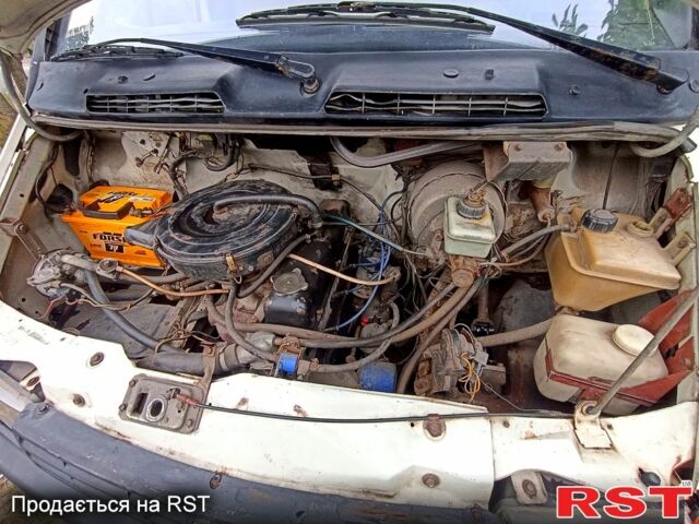 Серый ГАЗ Газель, объемом двигателя 2.4 л и пробегом 230 тыс. км за 2000 $, фото 10 на Automoto.ua