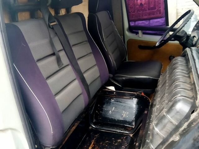 Серый ГАЗ Газель, объемом двигателя 2.5 л и пробегом 205 тыс. км за 2500 $, фото 6 на Automoto.ua