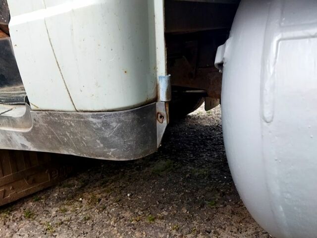 Серый ГАЗ Газель, объемом двигателя 2.5 л и пробегом 205 тыс. км за 2500 $, фото 7 на Automoto.ua