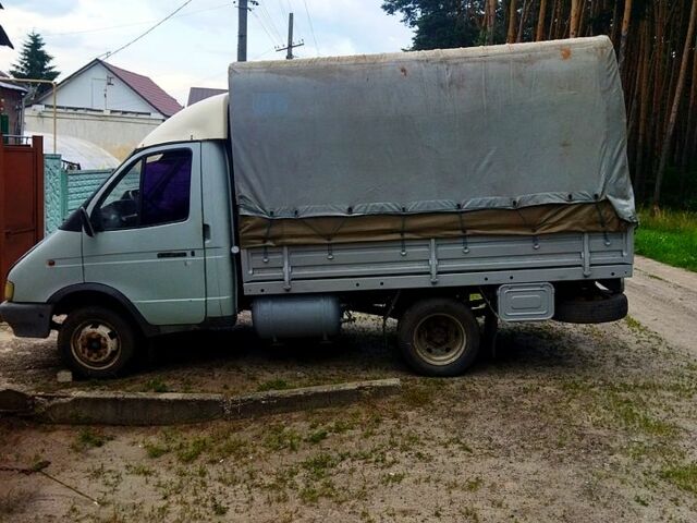 Серый ГАЗ Газель, объемом двигателя 2.5 л и пробегом 205 тыс. км за 2500 $, фото 3 на Automoto.ua