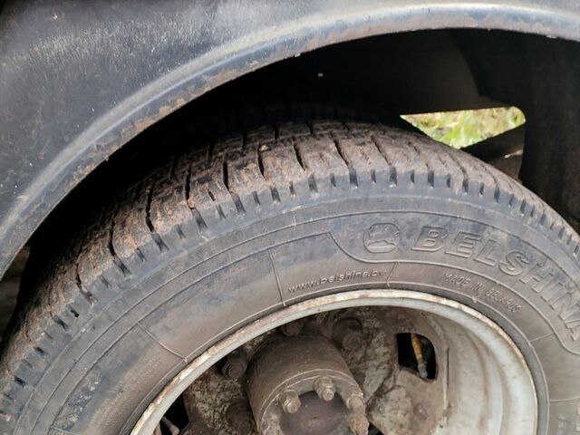 Серый ГАЗ Газель, объемом двигателя 2.4 л и пробегом 200 тыс. км за 4000 $, фото 7 на Automoto.ua