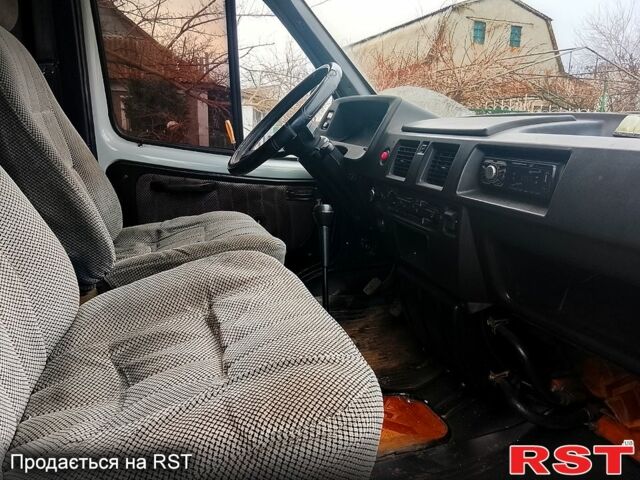 Сірий ГАЗ Газель, об'ємом двигуна 2.5 л та пробігом 0 тис. км за 1200 $, фото 5 на Automoto.ua