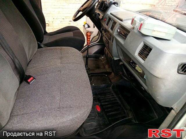 Сірий ГАЗ Газель, об'ємом двигуна 2.4 л та пробігом 0 тис. км за 2000 $, фото 9 на Automoto.ua