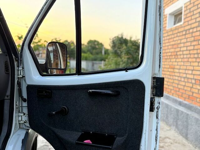 Сірий ГАЗ Газель, об'ємом двигуна 2.5 л та пробігом 277 тис. км за 3900 $, фото 9 на Automoto.ua