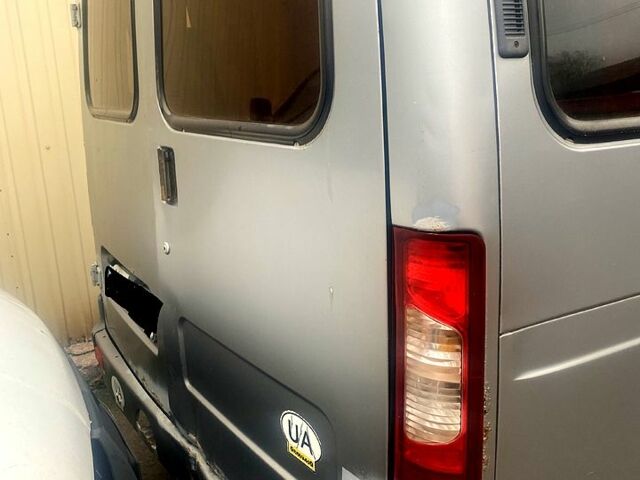 Серый ГАЗ Газель, объемом двигателя 2.9 л и пробегом 265 тыс. км за 2800 $, фото 2 на Automoto.ua