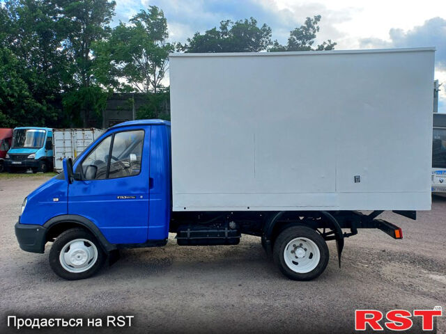 Синий ГАЗ Газель, объемом двигателя 2.3 л и пробегом 530 тыс. км за 4200 $, фото 3 на Automoto.ua