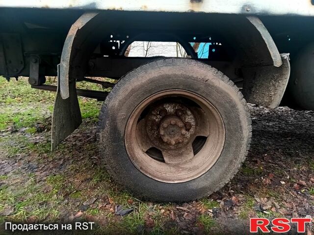 Синій ГАЗ Газель, об'ємом двигуна 2.4 л та пробігом 86 тис. км за 2300 $, фото 11 на Automoto.ua