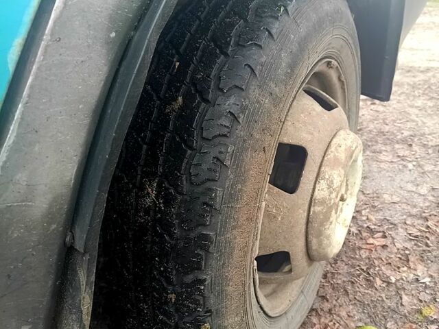 Синій ГАЗ Газель, об'ємом двигуна 2.4 л та пробігом 86 тис. км за 2300 $, фото 10 на Automoto.ua