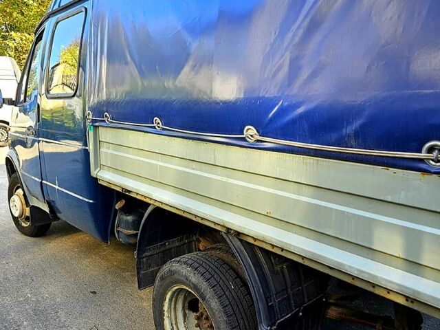 Синий ГАЗ Газель, объемом двигателя 2.3 л и пробегом 350 тыс. км за 2300 $, фото 5 на Automoto.ua