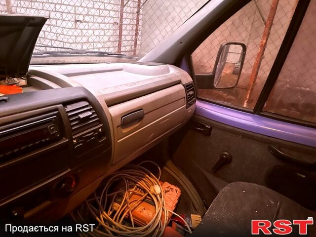 Синий ГАЗ Газель, объемом двигателя 2.2 л и пробегом 200 тыс. км за 1600 $, фото 5 на Automoto.ua