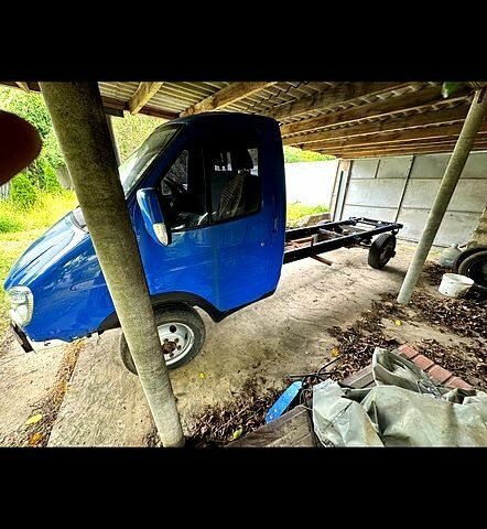 Синий ГАЗ Газель, объемом двигателя 3 л и пробегом 33 тыс. км за 4500 $, фото 3 на Automoto.ua