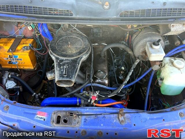 Синий ГАЗ Газель, объемом двигателя 2.4 л и пробегом 300 тыс. км за 2600 $, фото 7 на Automoto.ua