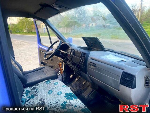 Синий ГАЗ Газель, объемом двигателя 2.5 л и пробегом 160 тыс. км за 2400 $, фото 4 на Automoto.ua