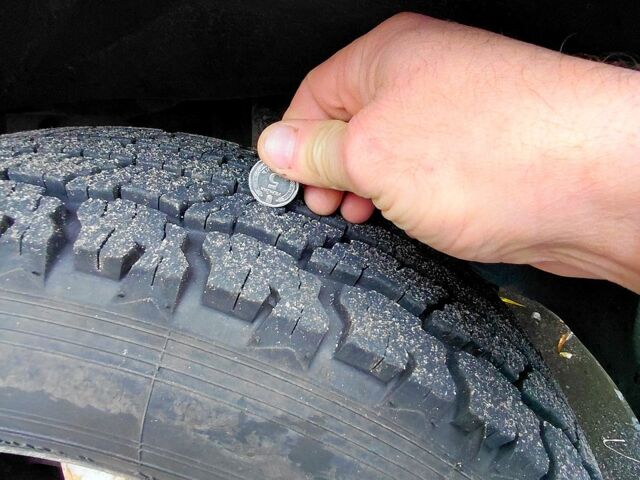 Синий ГАЗ Газель, объемом двигателя 2.5 л и пробегом 291 тыс. км за 2360 $, фото 7 на Automoto.ua