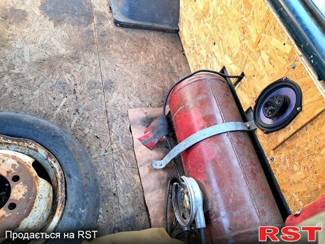 Зеленый ГАЗ Газель, объемом двигателя 2.4 л и пробегом 150 тыс. км за 1000 $, фото 4 на Automoto.ua