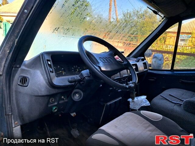 Зеленый ГАЗ Газель, объемом двигателя 2.4 л и пробегом 150 тыс. км за 1000 $, фото 2 на Automoto.ua