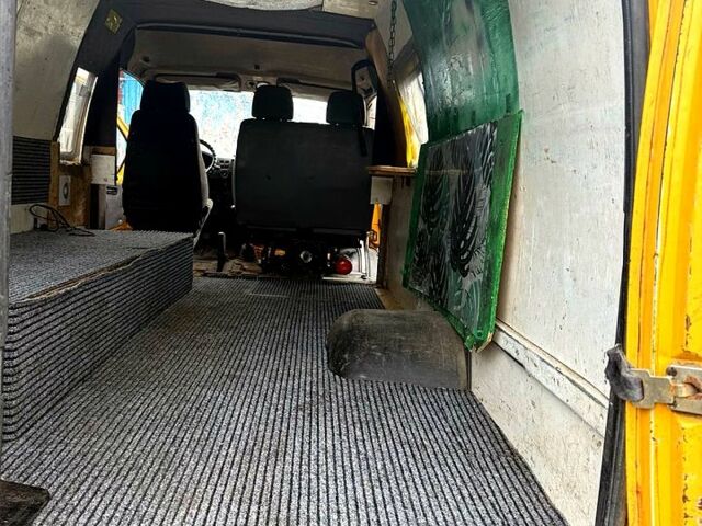 Помаранчевий ГАЗ Газель, об'ємом двигуна 2.9 л та пробігом 211 тис. км за 2800 $, фото 5 на Automoto.ua