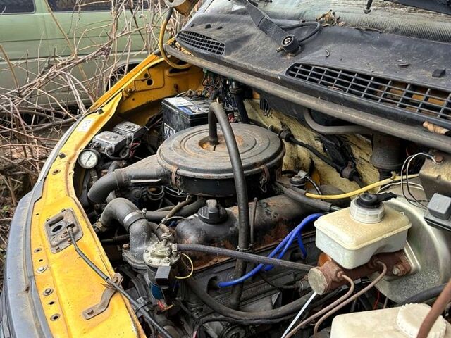 Помаранчевий ГАЗ Газель, об'ємом двигуна 2.9 л та пробігом 211 тис. км за 2800 $, фото 1 на Automoto.ua