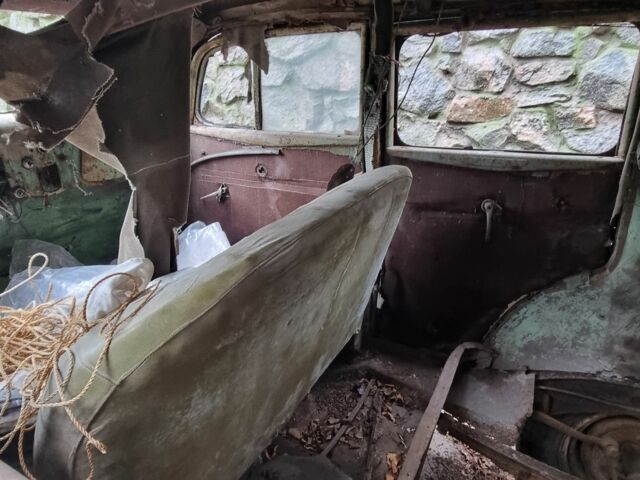 Черный ГАЗ М1, объемом двигателя 0 л и пробегом 1000 тыс. км за 2837 $, фото 5 на Automoto.ua