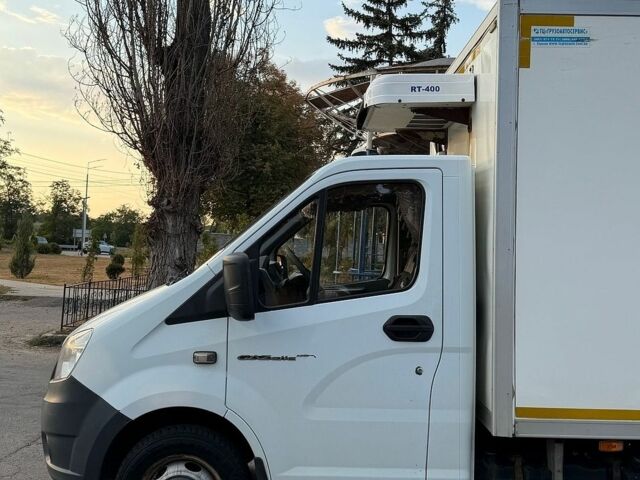Белый ГАЗ Next, объемом двигателя 2.69 л и пробегом 134 тыс. км за 15000 $, фото 7 на Automoto.ua