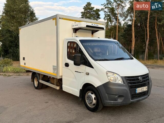 Белый ГАЗ Next, объемом двигателя 2.69 л и пробегом 134 тыс. км за 15000 $, фото 3 на Automoto.ua