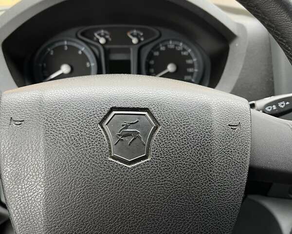 Белый ГАЗ Next, объемом двигателя 2.69 л и пробегом 44 тыс. км за 15900 $, фото 2 на Automoto.ua