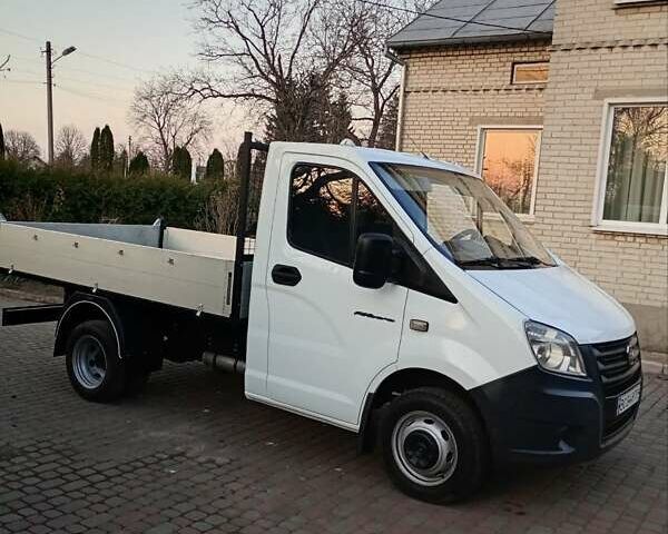 Белый ГАЗ Next, объемом двигателя 2.78 л и пробегом 200 тыс. км за 12500 $, фото 11 на Automoto.ua