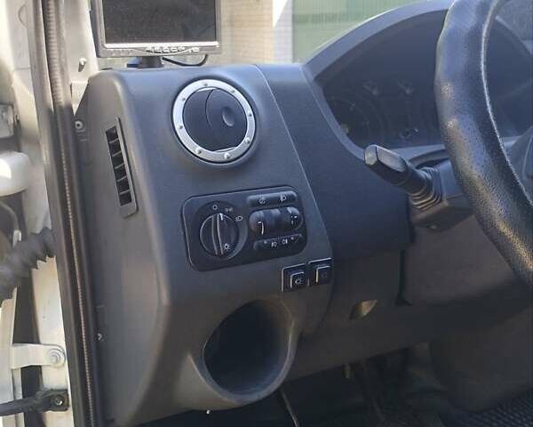 Білий ГАЗ Next, об'ємом двигуна 2.69 л та пробігом 260 тис. км за 8700 $, фото 5 на Automoto.ua