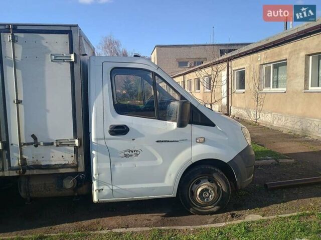 Белый ГАЗ Next, объемом двигателя 2.69 л и пробегом 179 тыс. км за 5500 $, фото 1 на Automoto.ua