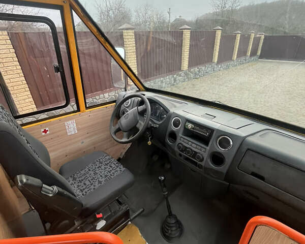 Желтый ГАЗ Next, объемом двигателя 2.9 л и пробегом 1000 тыс. км за 27000 $, фото 3 на Automoto.ua