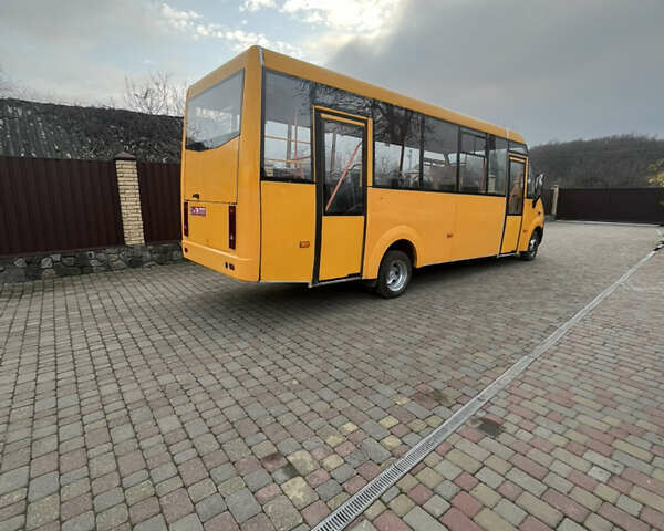 Желтый ГАЗ Next, объемом двигателя 2.9 л и пробегом 1000 тыс. км за 27000 $, фото 6 на Automoto.ua