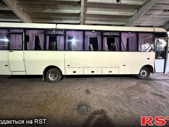 Бежевый ГАЗ РУТА, объемом двигателя 5.6 л и пробегом 204 тыс. км за 11000 $, фото 2 на Automoto.ua