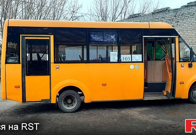 ГАЗ РУТА, об'ємом двигуна 2.7 л та пробігом 242 тис. км за 15000 $, фото 3 на Automoto.ua