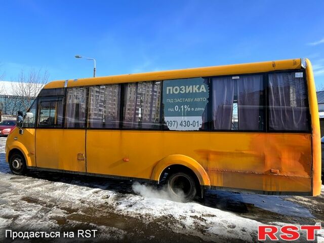 Жовтий ГАЗ РУТА, об'ємом двигуна 2.7 л та пробігом 320 тис. км за 14000 $, фото 2 на Automoto.ua