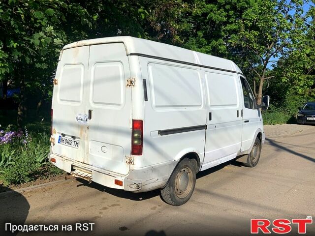 Белый ГАЗ Соболь, объемом двигателя 2.3 л и пробегом 210 тыс. км за 1250 $, фото 1 на Automoto.ua
