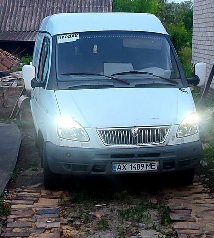 Белый ГАЗ Соболь, объемом двигателя 2.3 л и пробегом 280 тыс. км за 2200 $, фото 1 на Automoto.ua